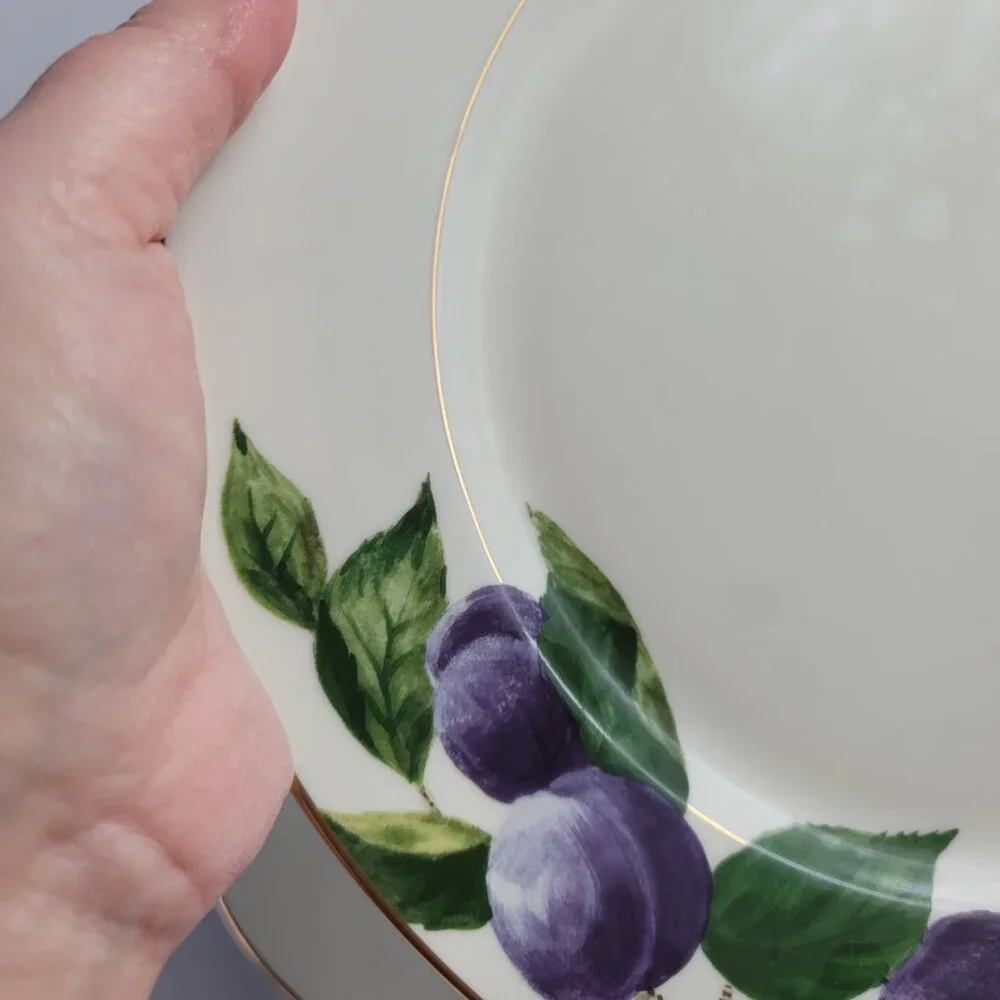 TWO Mikasa Plum L3132 Court Dinner Plates White with Purple Plums Green Leaves